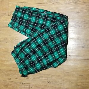 Nap Chat green black white plain soft sleep pants EUC drawstringelastic waist